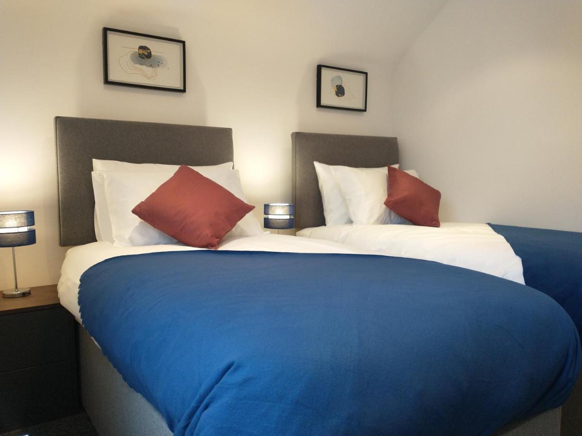 Chipad Duo - Comfy House With Parking And Garden Villa ชิชิสเตอร์ ภายนอก รูปภาพ